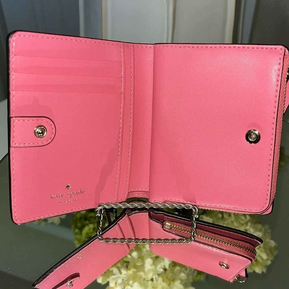 Kate Spade Small Shawn Larchmont Ave Wallet Crina Coral